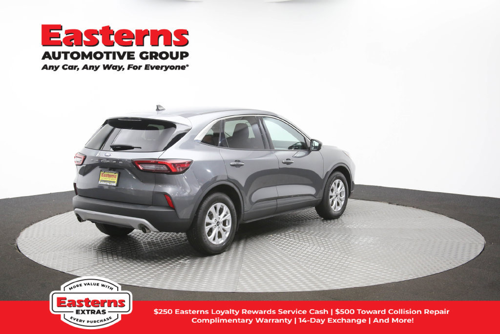 Used 2024 Ford Escape Active FWD image 41