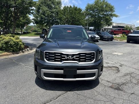 Certified 2024 Kia Telluride S AWD/4WD image 3