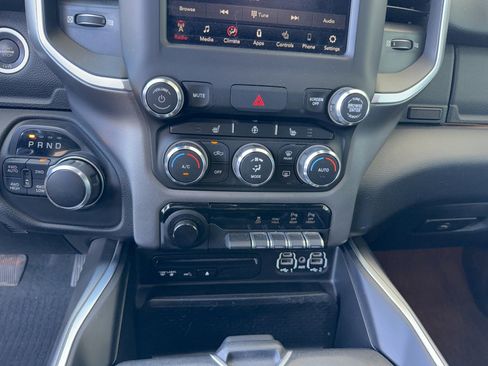 Used 2019 RAM 1500 Big Horn image 19