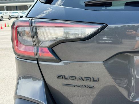 Used 2024 Subaru Outback Onyx Edition AWD/4WD image 10