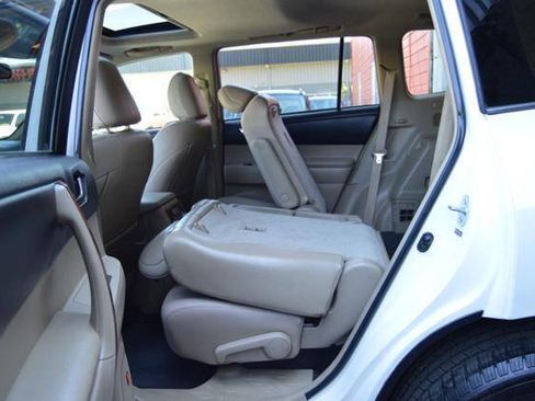 Used 2013 Toyota Highlander Limited image 50