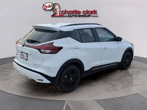 Certified 2024 Nissan Kicks SR w/ SR Premium Package image 5