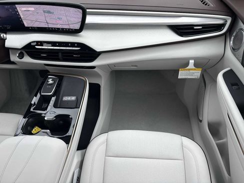New 2026 Buick Enclave Avenir w/ Super Cruise Package AWD/4WD image 31