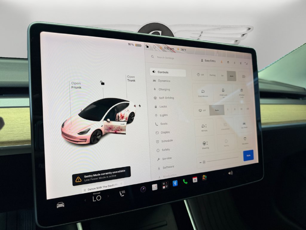 Used 2018 Tesla Model 3 Long Range AWD/4WD image 18