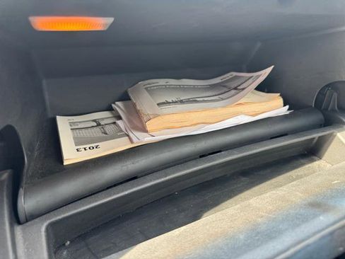 Used 2013 Chevrolet Caprice image 17