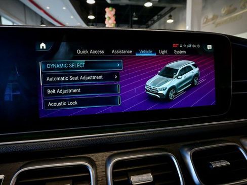 Used 2022 Mercedes-Benz GLE 350 4MATIC w/ Premium Package image 40