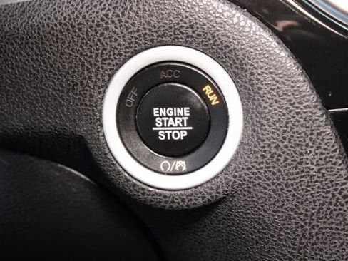 Used 2021 Chrysler 300 S RWD image 17