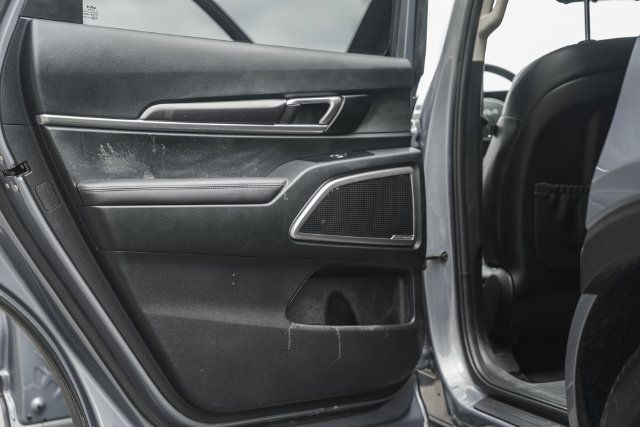 Used 2025 Kia Telluride S AWD/4WD image 48