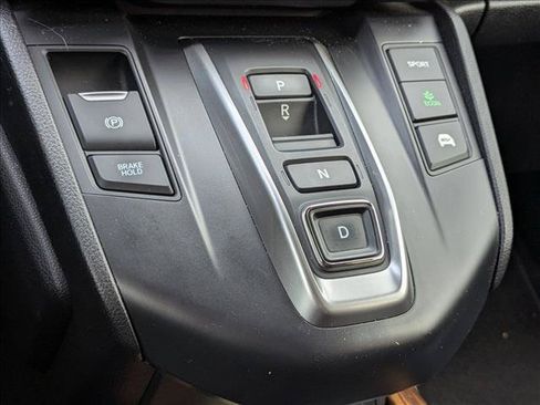 Used 2020 Honda CR-V Touring image 9