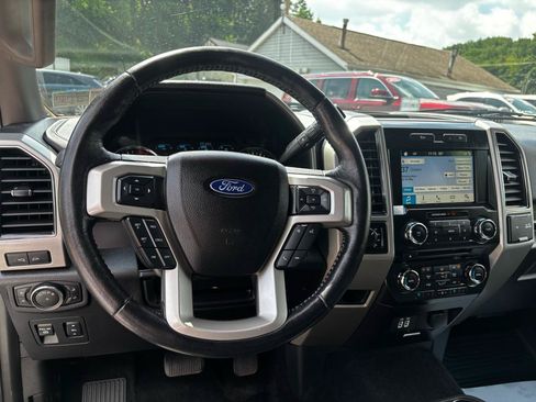 Used 2018 Ford F150 Lariat w/ Equipment Group 501A Mid AWD/4WD image 15