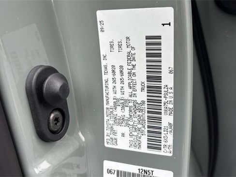 New 2026 Toyota Tundra Limited image 34