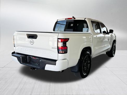 Used 2025 Nissan Frontier SV w/ SV Convenience Package AWD/4WD image 6