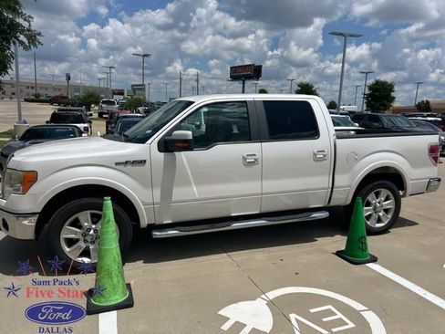 Used 2010 Ford F150 Lariat RWD image 1