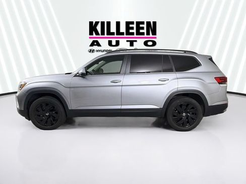 Used 2024 Volkswagen Atlas SE FWD image 4