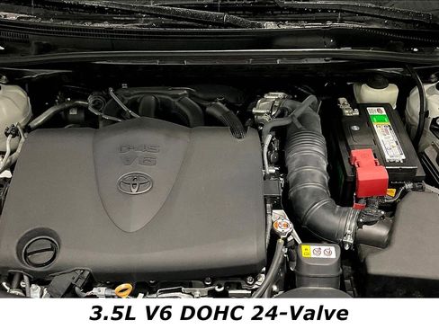 Used 2020 Toyota Camry XLE FWD image 29