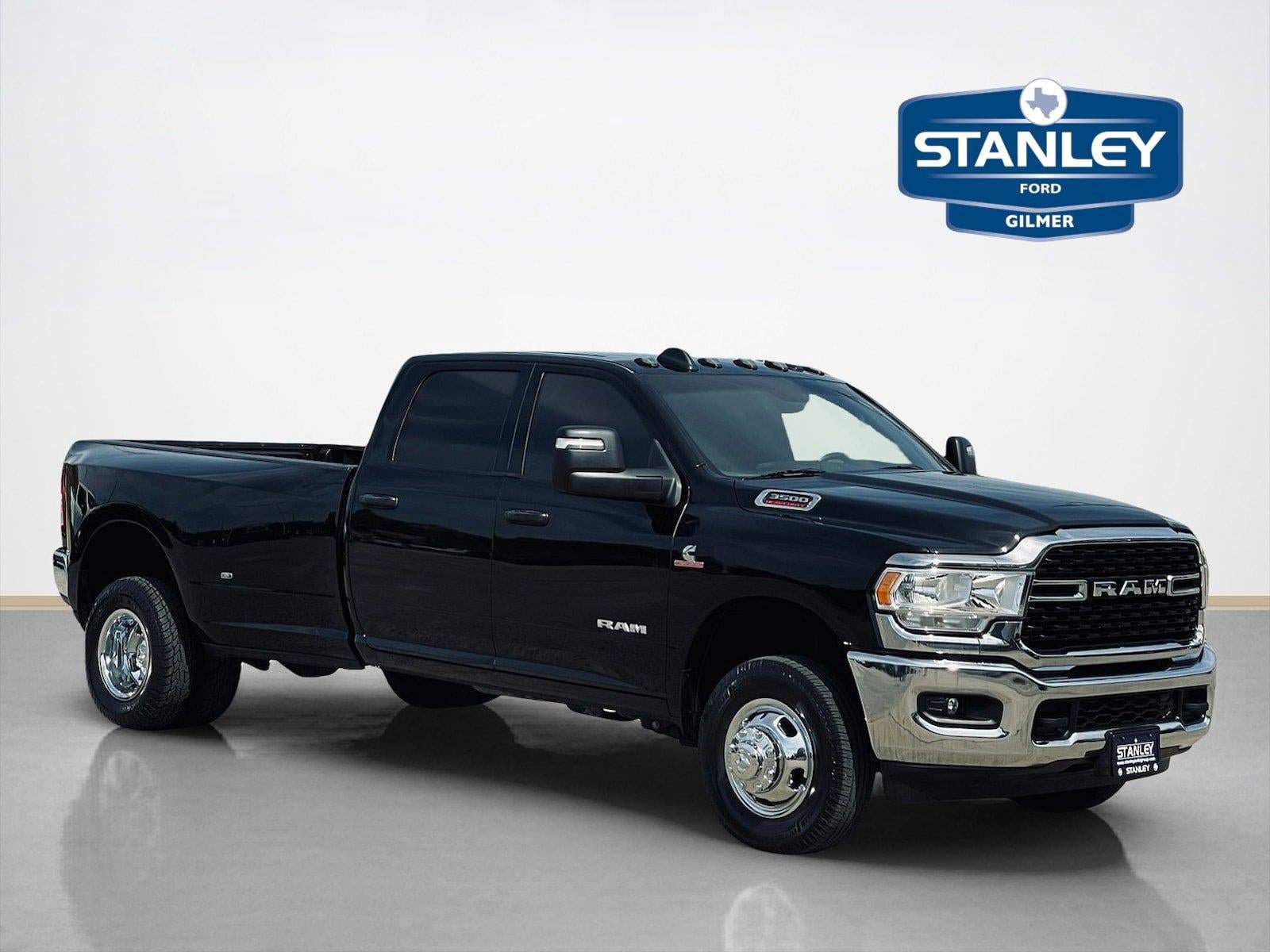 Used 2024 RAM 3500 Lone Star AWD/4WD image 1