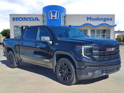 Used 2022 GMC Sierra 1500 Elevation w/ X31 Off-Road Package
