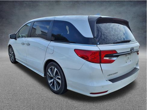 Used 2023 Honda Odyssey Touring image 9