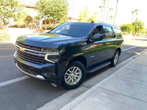 Used 2023 Chevrolet Tahoe LT AWD/4WD image 3