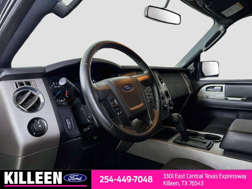 Used 2017 Ford Expedition XLT RWD image 11