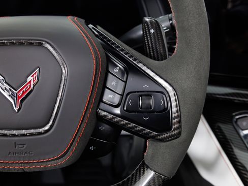 Used 2023 Chevrolet Corvette Z06 image 25