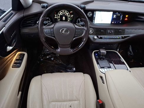 Used 2018 Lexus LS 500 AWD image 11