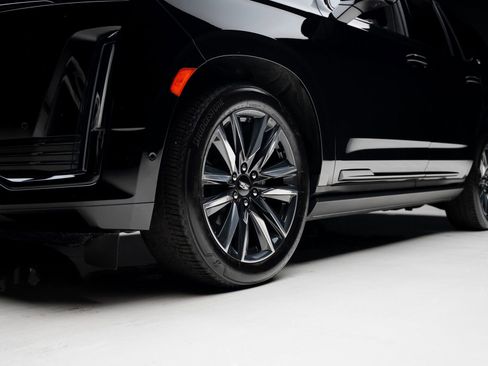 Used 2024 Cadillac Escalade Sport Platinum w/ LPO, Floor Liner Package image 75