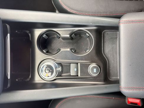 Certified 2025 Ford Explorer ST-Line w/ ST-Line Street Pack image 27