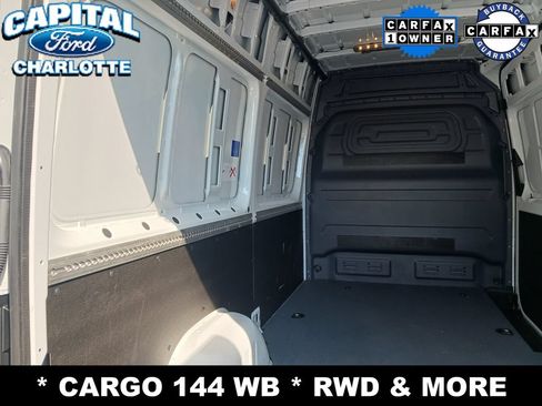 Used 2025 Mercedes-Benz Sprinter 2500 image 8