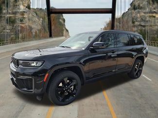 New 2026 Jeep Grand Cherokee L Limited RWD video 3