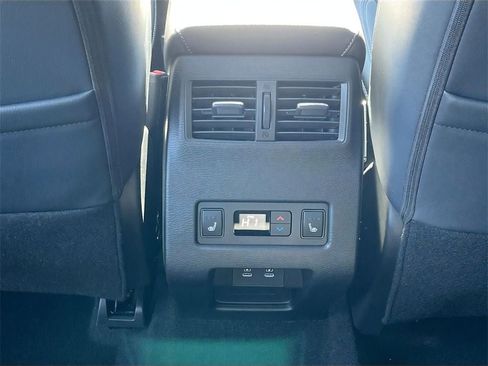 New 2026 Mitsubishi Outlander SEL FWD image 30