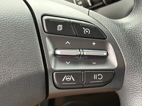 Used 2023 Hyundai Kona SEL w/ Cargo Package AWD/4WD image 17