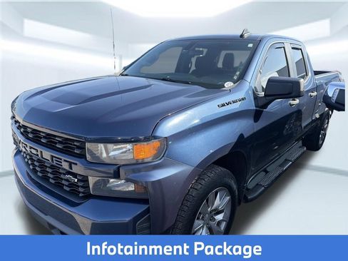 Used 2021 Chevrolet Silverado 1500 Custom w/ LPO, Dark Essentials Package RWD image 9