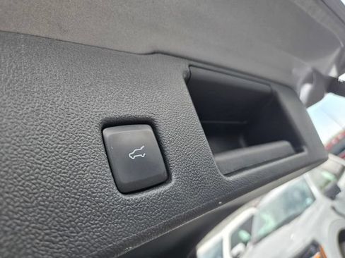 Certified 2023 Ford Escape Active AWD/4WD image 36