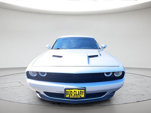 Used 2020 Dodge Challenger SXT w/ Driver Convenience Group AWD/4WD image 8