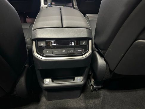 Used 2026 Lexus TX 350 AWD w/ Technology Package image 32