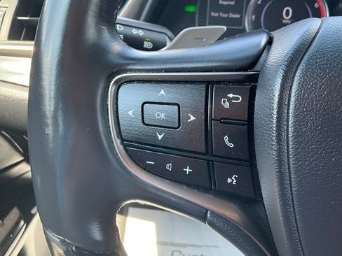 Used 2020 Lexus ES 300h w/ Premium Package FWD image 14
