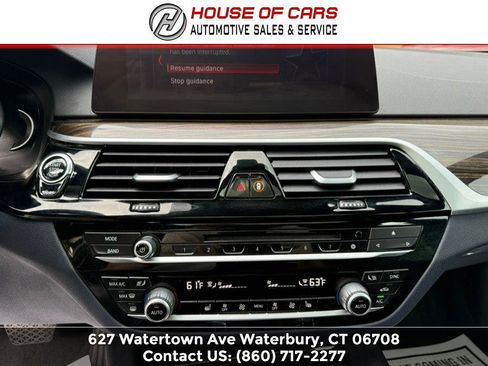 Used 2019 BMW 530i xDrive AWD/4WD image 48