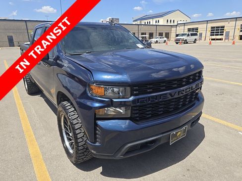 Used 2019 Chevrolet Silverado 1500 Custom w/ Infotainment Package RWD image 5