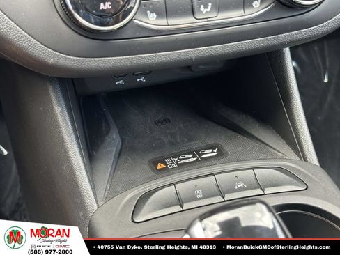 Used 2024 Buick Envista Preferred w/ Convenience I Package FWD image 27