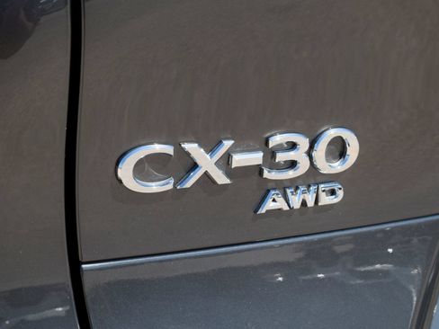 Used 2024 MAZDA CX-30 AWD 2.5 S w/ Premium Package image 18