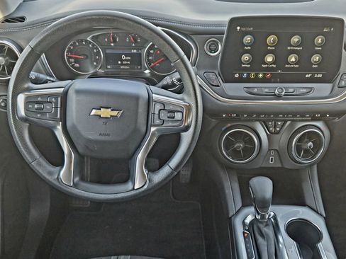 Used 2025 Chevrolet Blazer LT image 27