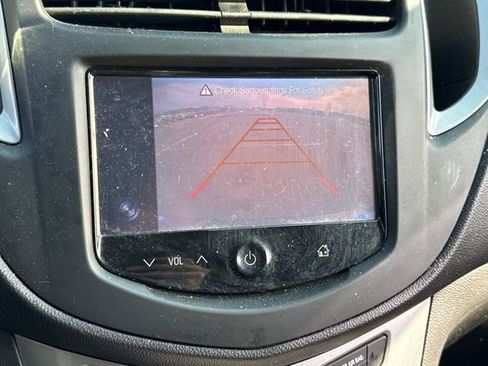 Used 2016 Chevrolet Trax LT w/ LT Convenience Package image 25