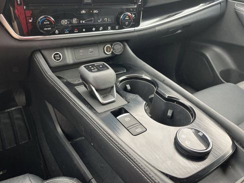 Certified 2023 Nissan Rogue SL w/ SL Premium Package image 11