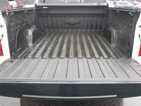 Used 2021 Chevrolet Silverado 1500 LT Trail Boss w/ Convenience Package II image 12