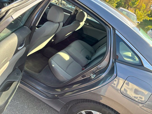 Used 2016 Honda Civic EX image 9