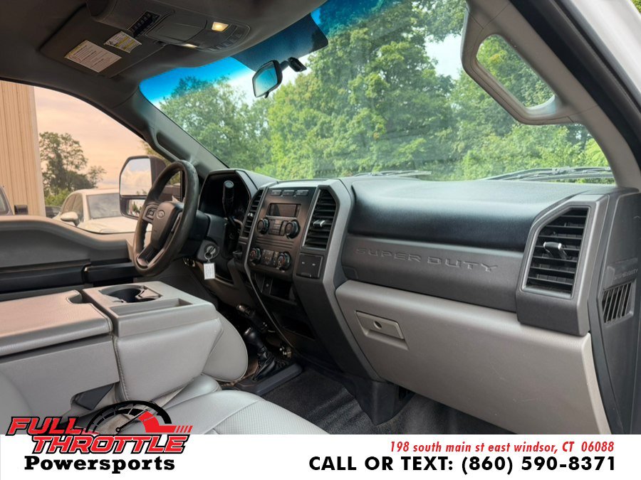 Used 2017 Ford F350 XL AWD/4WD image 12
