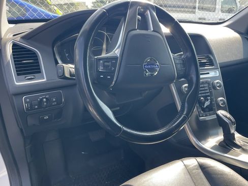Used 2015 Volvo XC60 T5 Premier FWD image 7