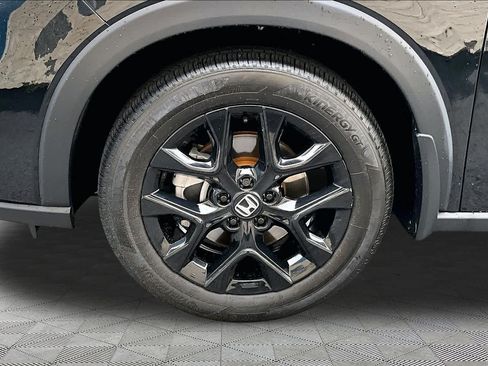 Used 2025 Honda HR-V Sport image 11