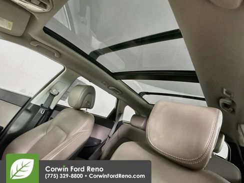 Used 2017 Hyundai Santa Fe Limited AWD/4WD image 23
